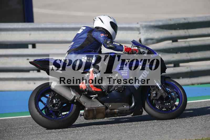 /Archiv-2024/02 29.01.-02.02.2024 Moto Center Thun Jerez/Gruppe gelb-yellow/75